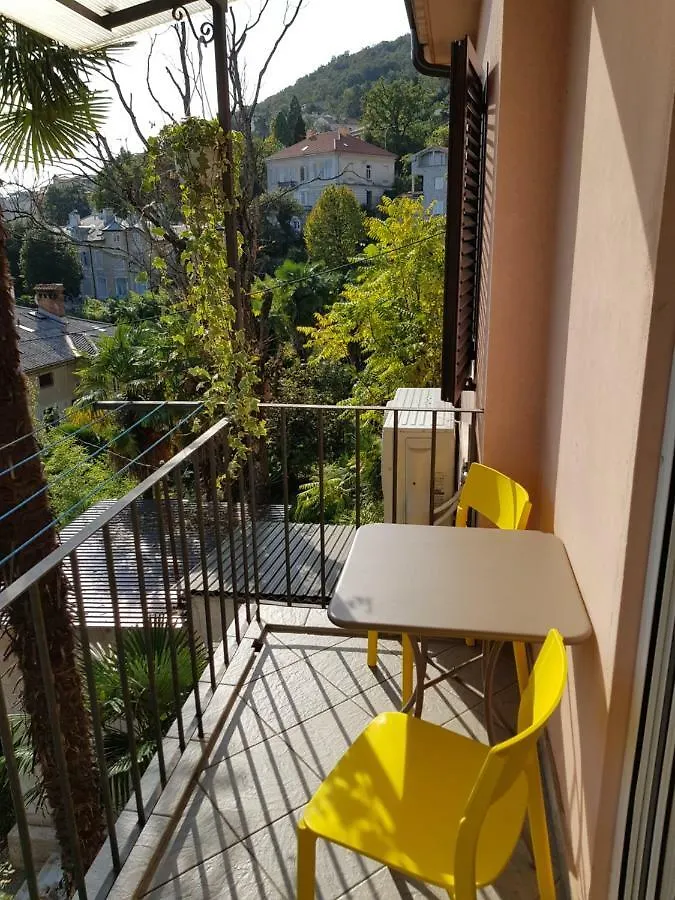 Sunny Apartment 150 M From The Sea Abbázia